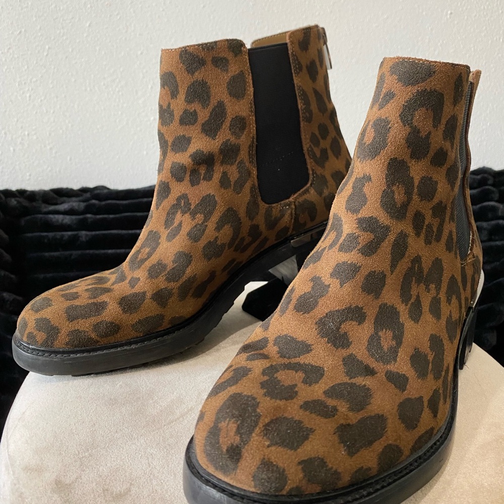 Vince Camuto Leather Chelsea Boots